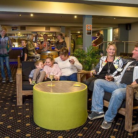 Laurieton Hotel Екстер'єр фото